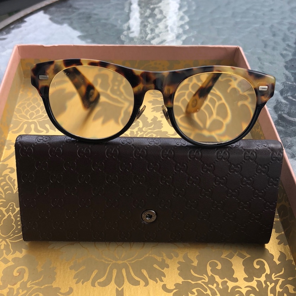 Reading frame GUCCI